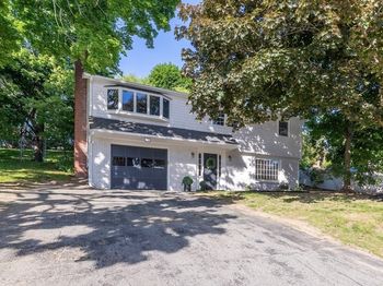 110 Low St