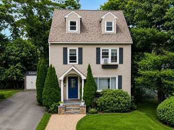 14 Loyola Cir