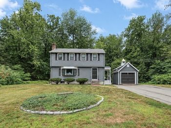 25 Foxtail Rd