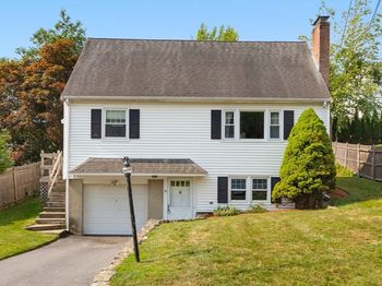 10 Cummings Avenue