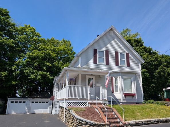50 Ash St, Gardner MA 01440