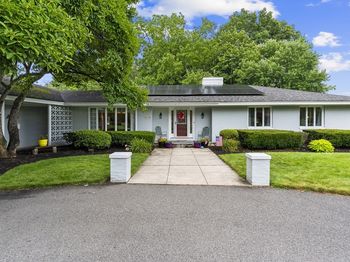 83 Braemoor Rd