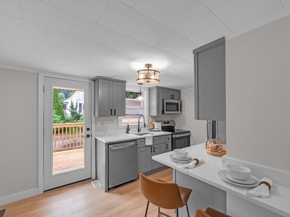 145 Main St, Oxford MA 01540