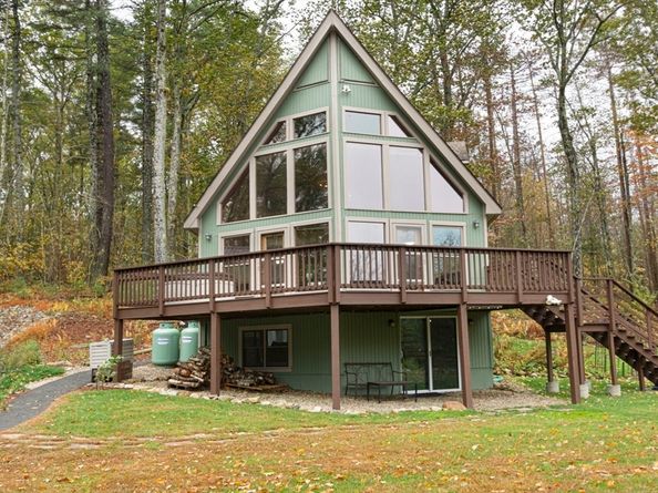 17 W Shore Drive, Ashburnham MA 01430