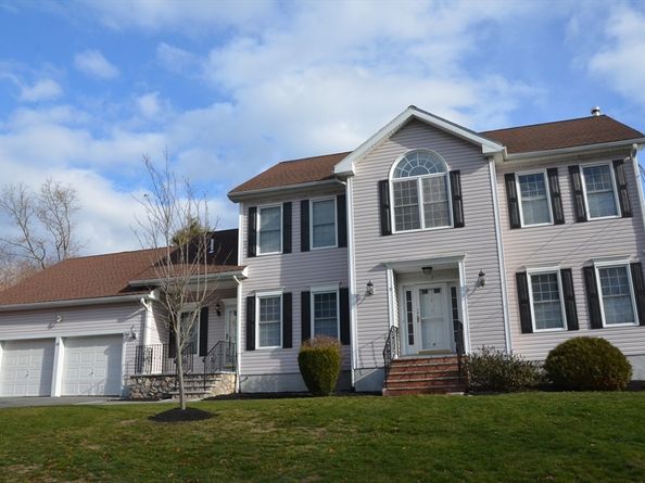 19 Fellsmere Ave, Wakefield MA 01880