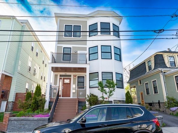 86 Fremont St 2, Somerville MA 02145
