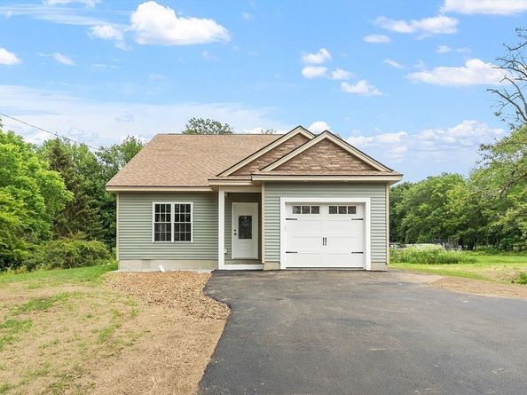 572 Pleasant St, Athol MA 01331