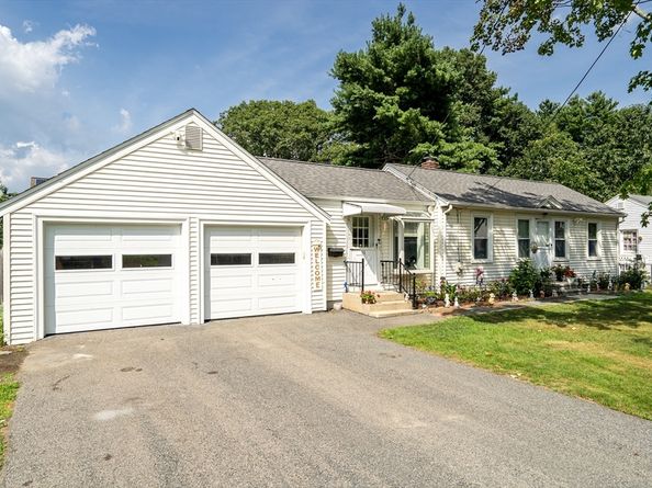 30 Donlon St, Framingham MA 01701