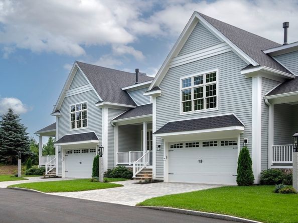 25 Clubview Dr 25, Andover MA 01810