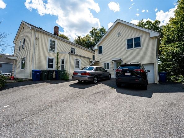 66 Hamilton St 3, Leominster MA 01453