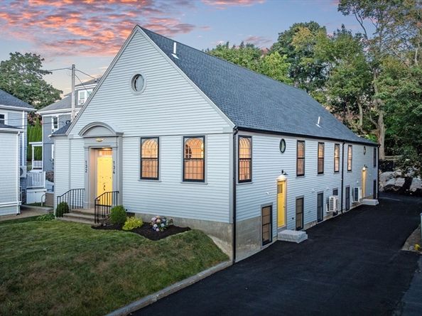 132 Elm Street, Marblehead MA 01945