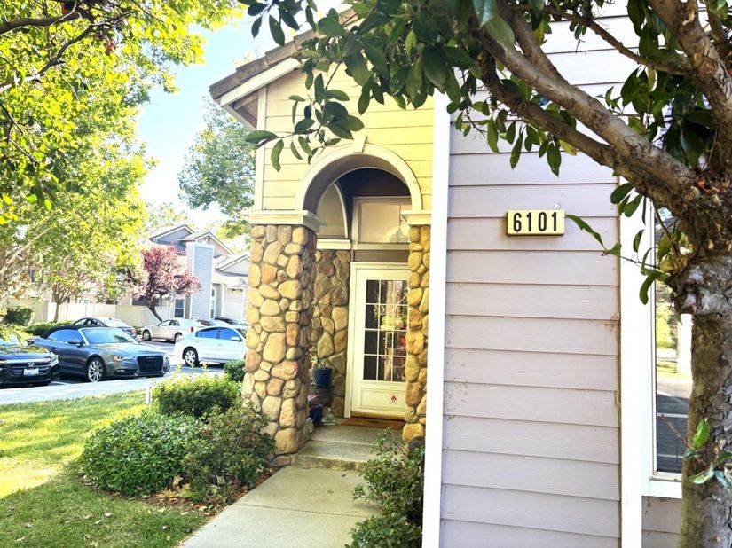 6101 Lambeck Lane, San Jose CA 95119