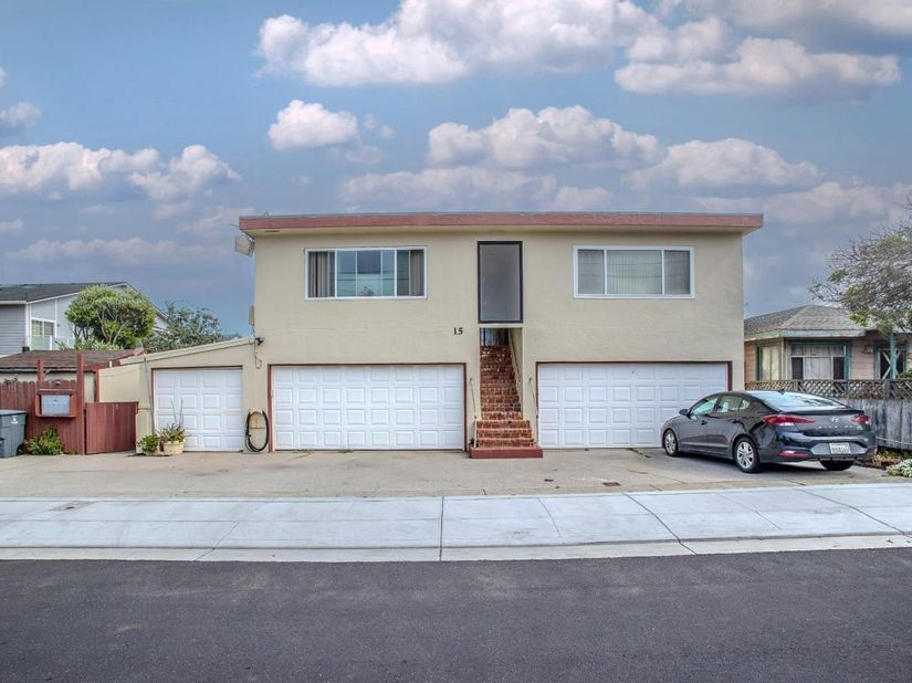 Santa Maria, Pacifica CA 94044