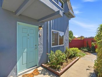 7555 Sunset Way