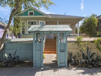 388 N 9th Street