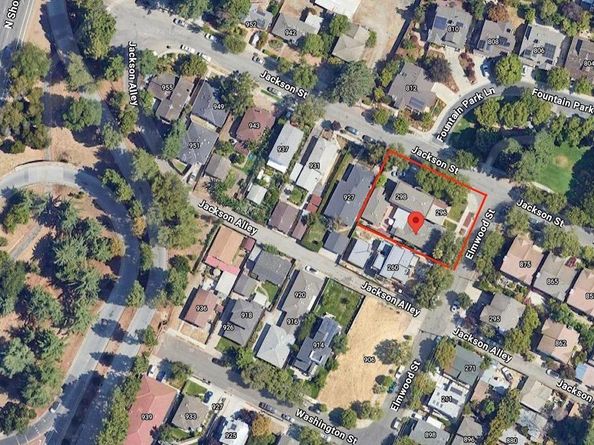 284 Elmwood Street, Mountain View CA 94043