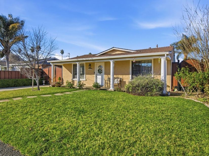 1061 Shamrock Drive, Campbell CA 95008