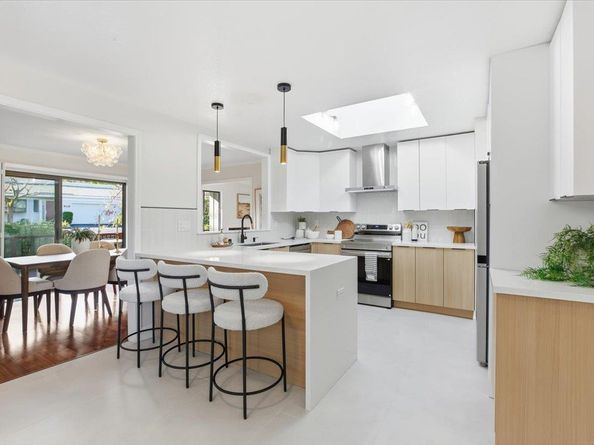 22851 Stonebridge Street, Cupertino CA 95014