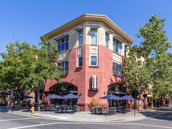 21 N 2nd Street 303, Campbell CA 95008