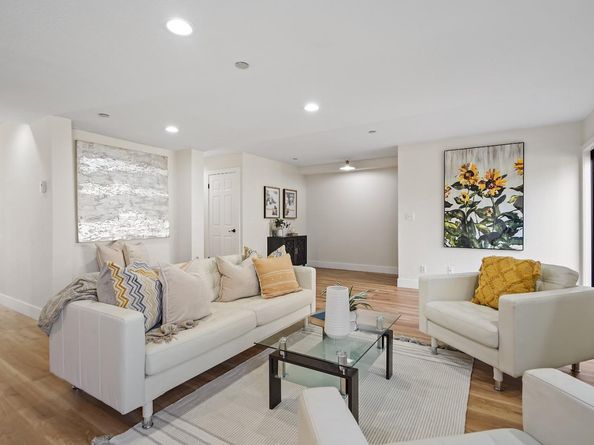 4159 El Camino Way B, Palo Alto CA 94306