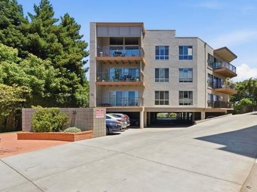 30 Mounds Road 402, San Mateo CA 94402