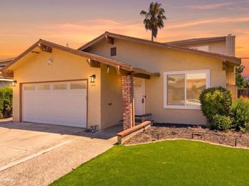 1216 Moonlight Way