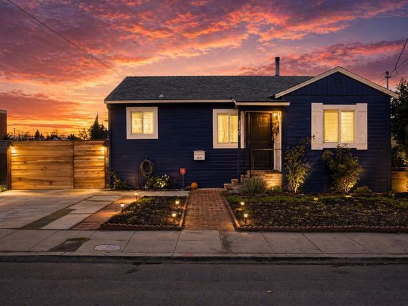 25467 Del Mar Avenue, Hayward CA 94542
