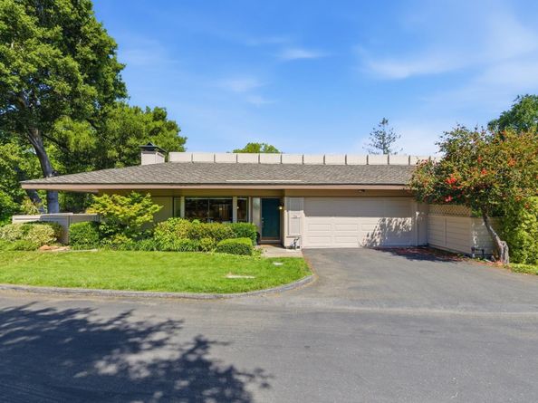26 Deep Well, Los Altos CA 94022