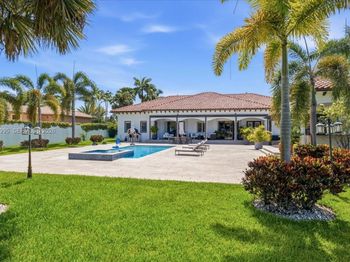 331 SW 124th Ave
