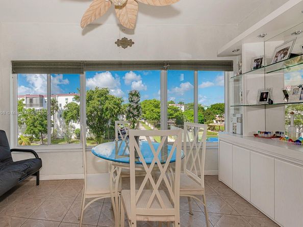 3990 NW 42nd Ave 302, Lauderdale Lakes FL 33319