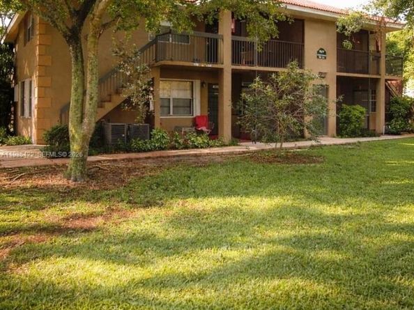 10480 NW 8th St 201, Pembroke Pines FL 33026