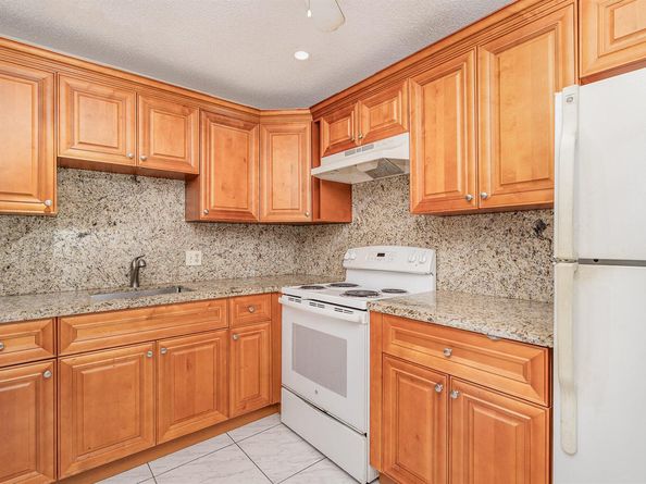 1330 NW 43rd Avenue 202, Lauderhill FL 33313