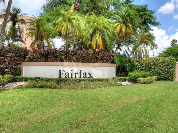 7632 Fairfax Dr 7632, Tamarac FL 33321