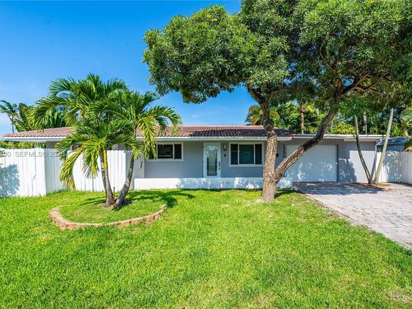 1730 NE 9th Ave, Fort Lauderdale FL 33305