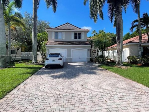 3486 SW 51st St, Hollywood FL 33312