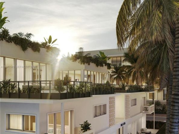 250 Collins Ave 209, Miami Beach FL 33139