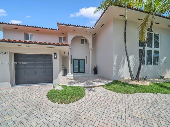 3341 NE 170th St, North Miami Beach FL 33160