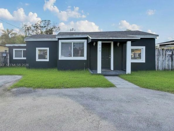 649 NW 24th Ave, Fort Lauderdale FL 33311