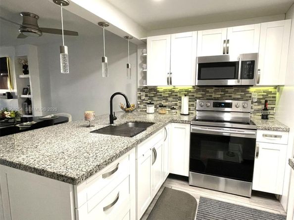 7920 N Colony Cir N 109, Tamarac FL 33321