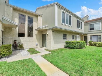 8133 Lagos De Campo Blvd