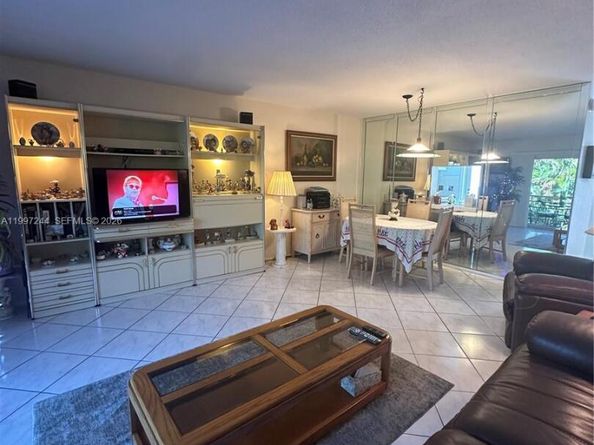 1445 Atlantic Shores Blvd 307, Hallandale Beach FL 33009