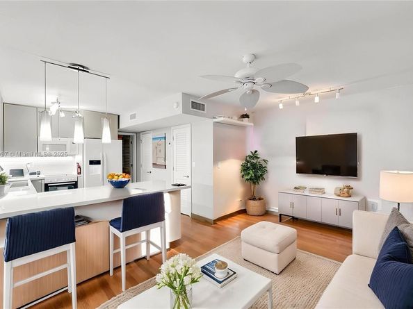 322 Taylor St 1D, Hollywood FL 33019