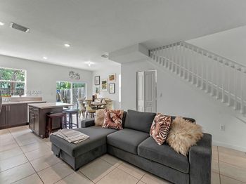 2660 SE 15th St