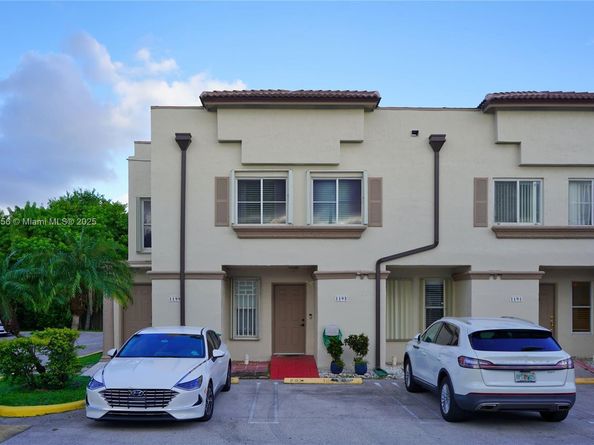 1195 NW 124th Ave 2202, Miami FL 33182