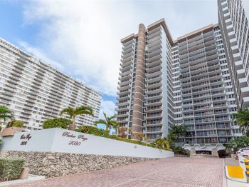 2030 E Ocean Dr