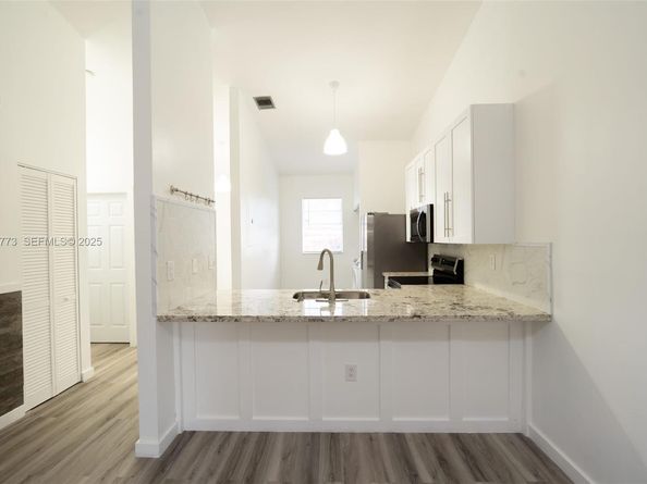 6725 NW 192nd Ln 0, Hialeah FL 33015