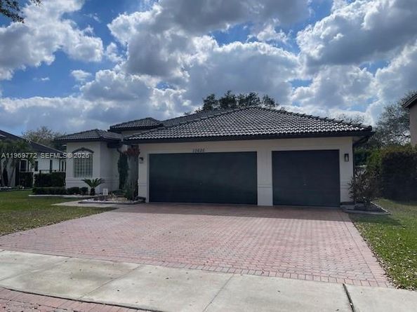 10620 NW 56th Ct, Coral Springs FL 33076