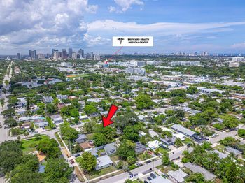 320 SW 21ST Street