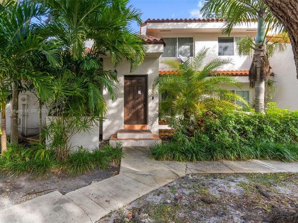 10930 SW 75th St, Miami FL 33173