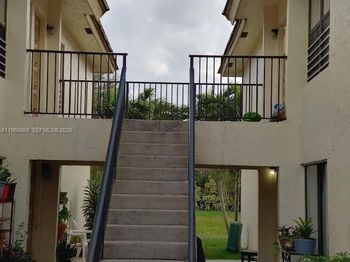 11128 Royal Palm Blvd